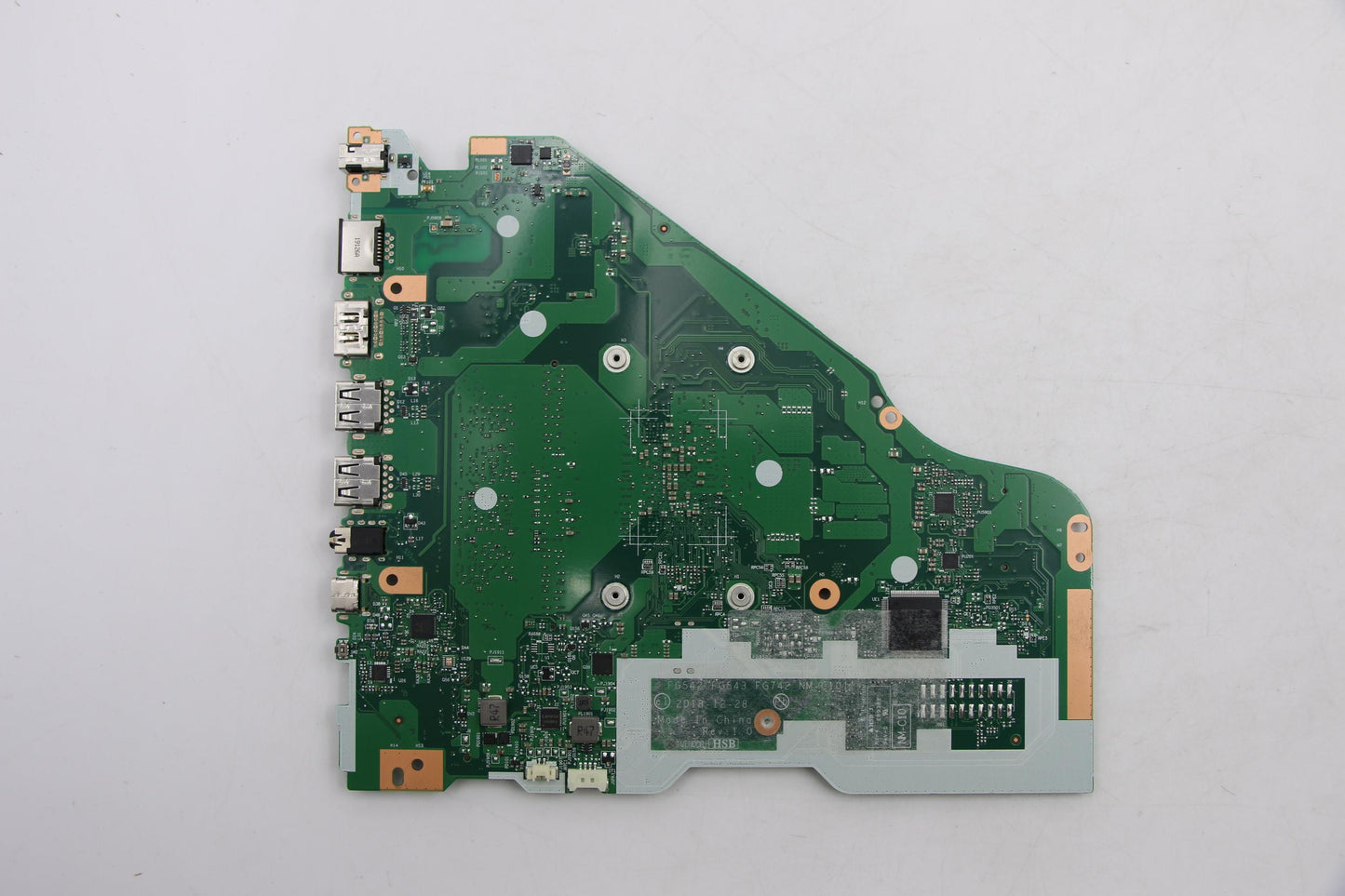 Lenovo Mb Nmc101 R33200U_Uma_D4G_Blk - 5B20S42276