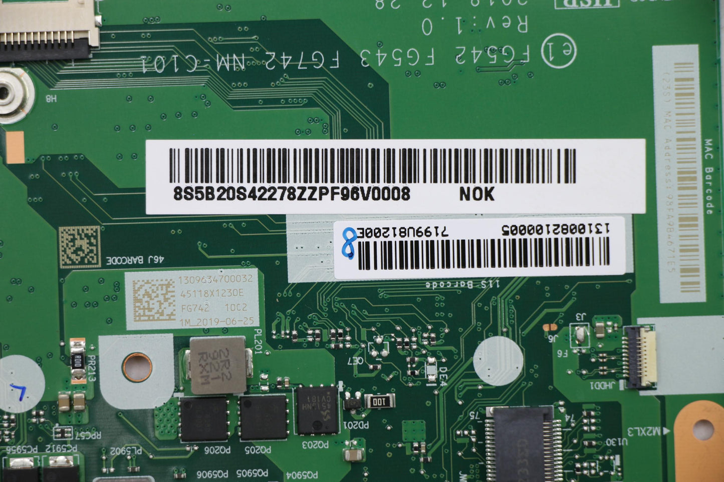 Lenovo Mb Nmc101 R33200U_Uma_D4G_Blk - 5B20S42276