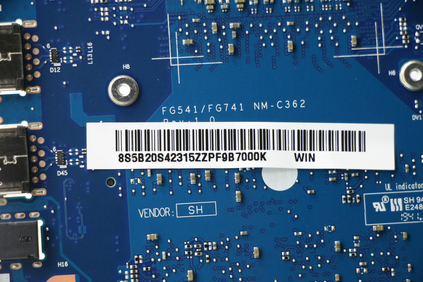 Lenovo Fg541 Mb I59300Hgtx10503G4G-Wi - 5B20S42315