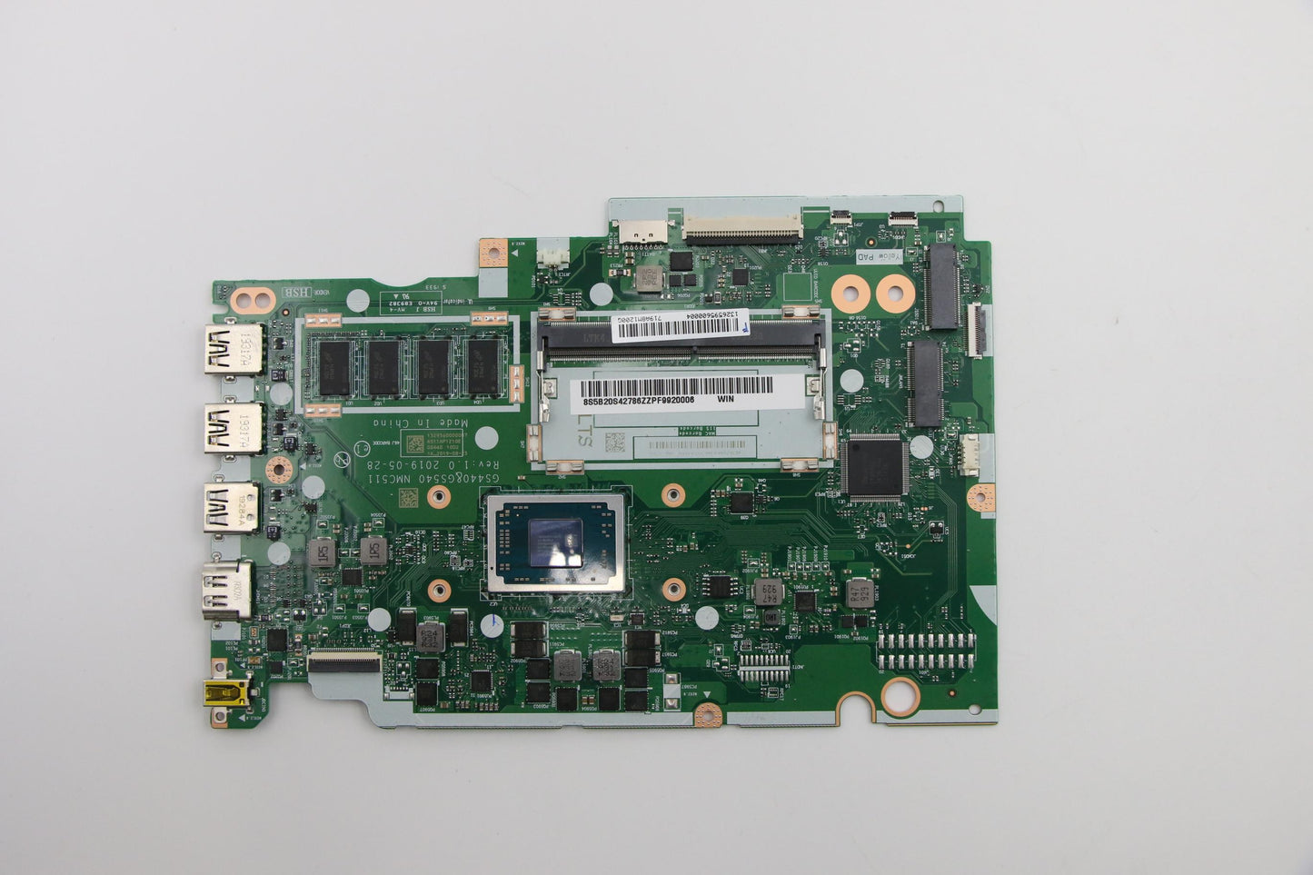 Lenovo Mb Nmc511 R33200U Uma D4G Win - 5B20S42786