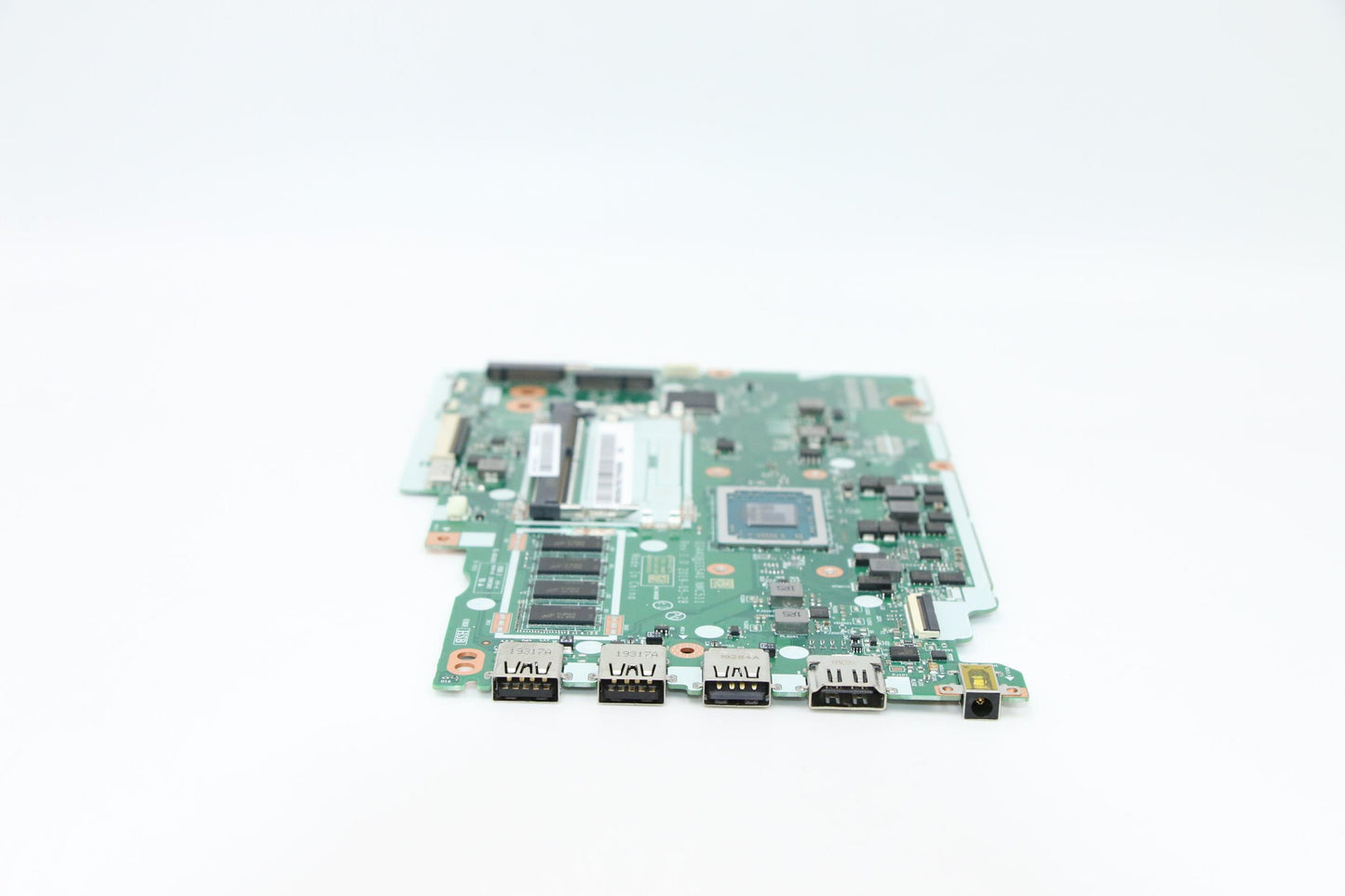 Lenovo Mb Nmc511 R33200U Uma D4G Win - 5B20S42786