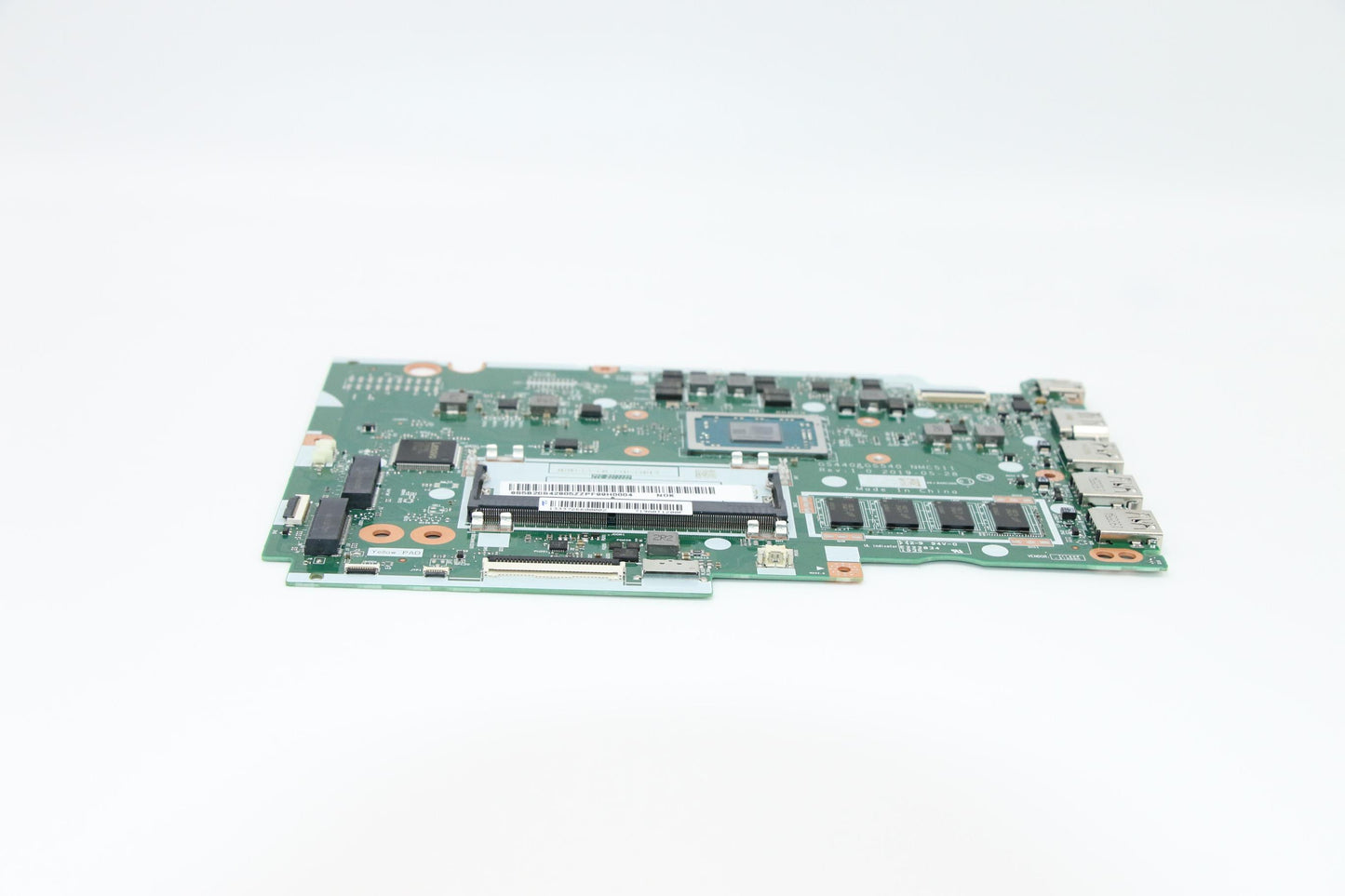 Lenovo Mb Nmc511 R33200U Uma D4G Blan - 5B20S42805