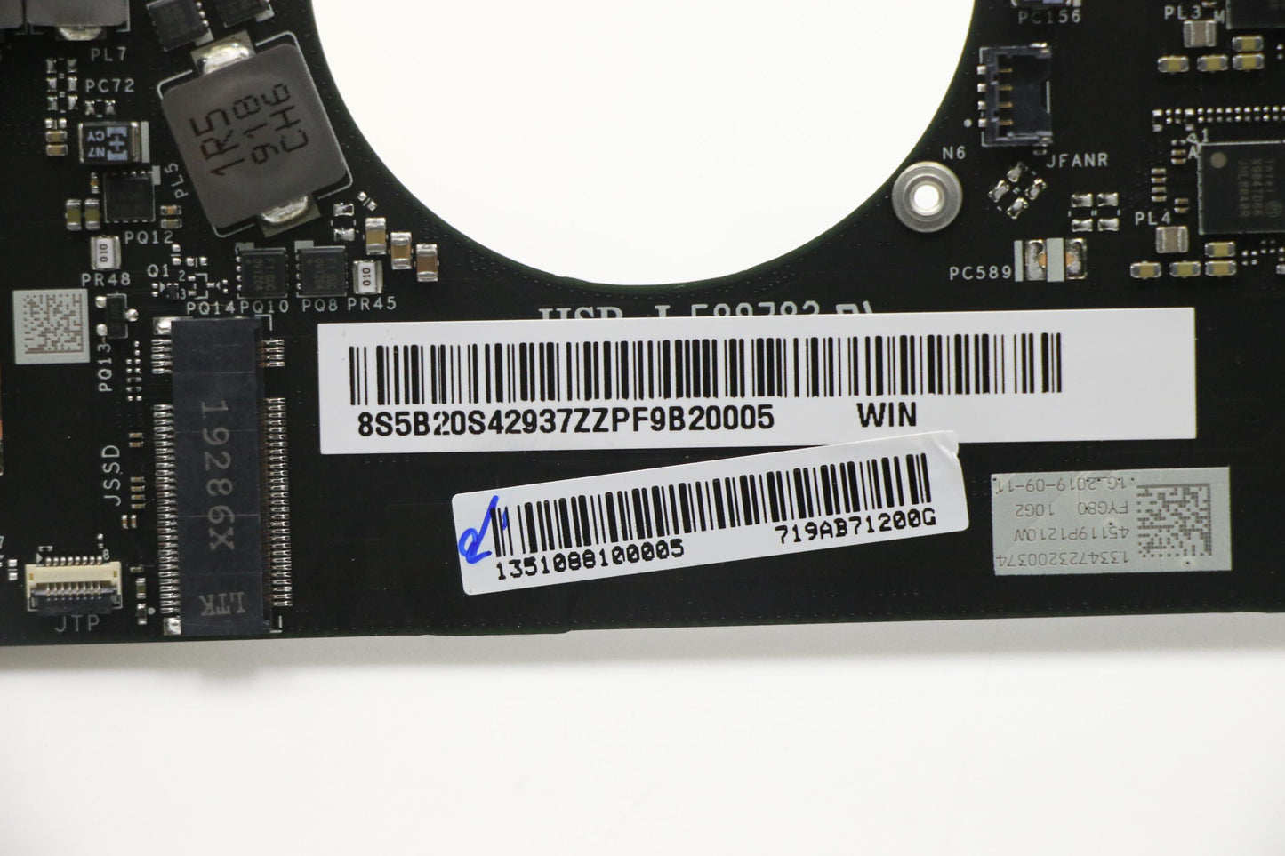 Lenovo Mb Nmc381 I51035G4 Umad8G Ac W - 5B20S42937