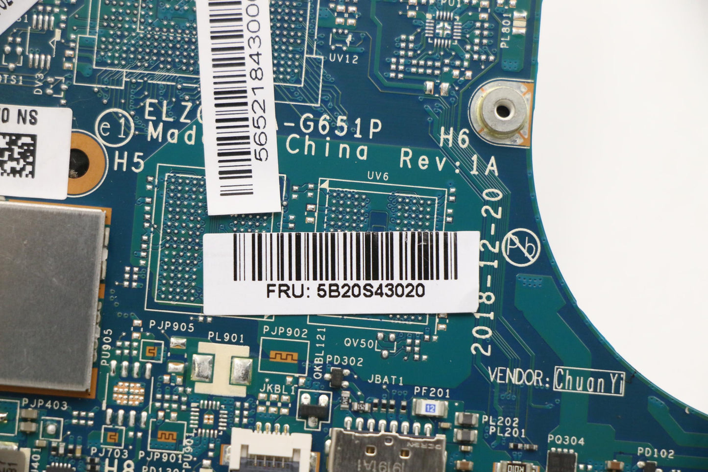 Lenovo Mb I7 8G Uma Nrtc Win - 5B20S43020
