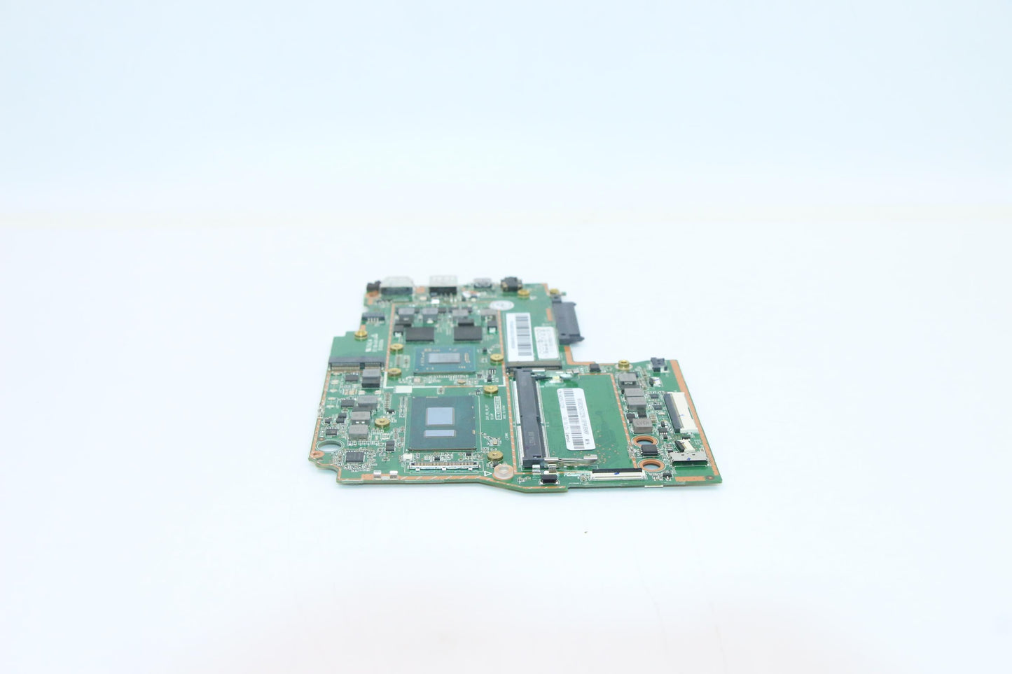 Lenovo Mb 3N81F5I37020Uwinr540 2G4Gne - 5B20S71229