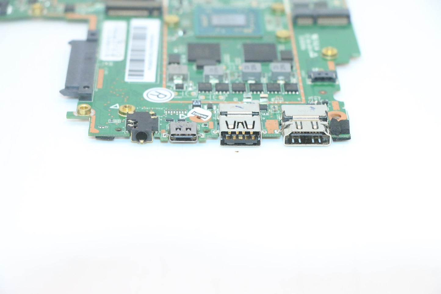 Lenovo Mb 3N81F5I37020Uwinr540 2G4Gne - 5B20S71229
