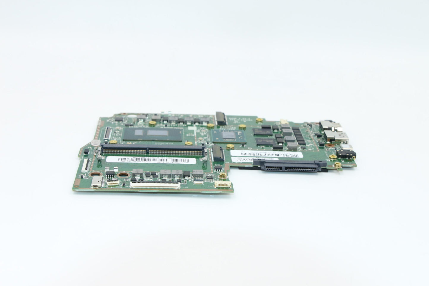 Lenovo Mb 3N81F5I38130Uwinr540 2G4Gne - 5B20S71237