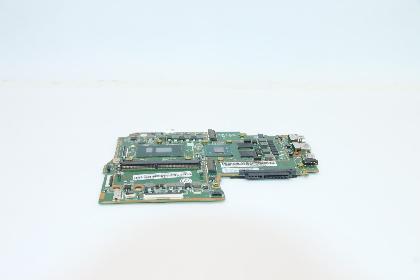 Lenovo Mb 3N81F5I58250Uwinr540 2G4Gne - 5B20S71240