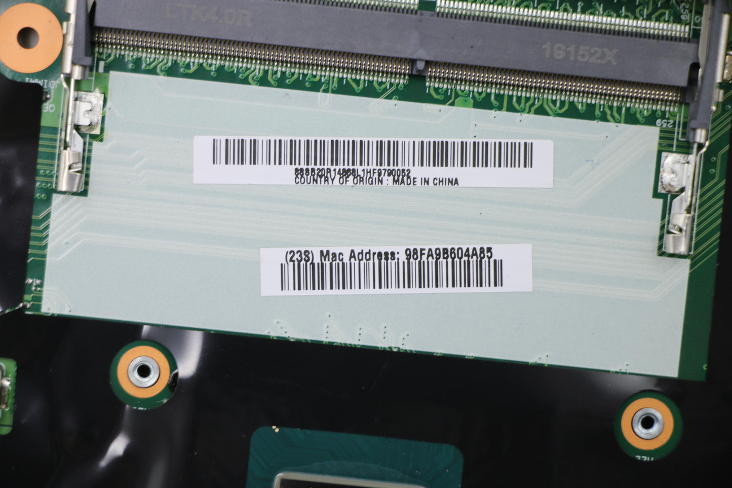 Lenovo Mb I7-9750H P6 4G Win Na N-Tpm - 5B20S72164