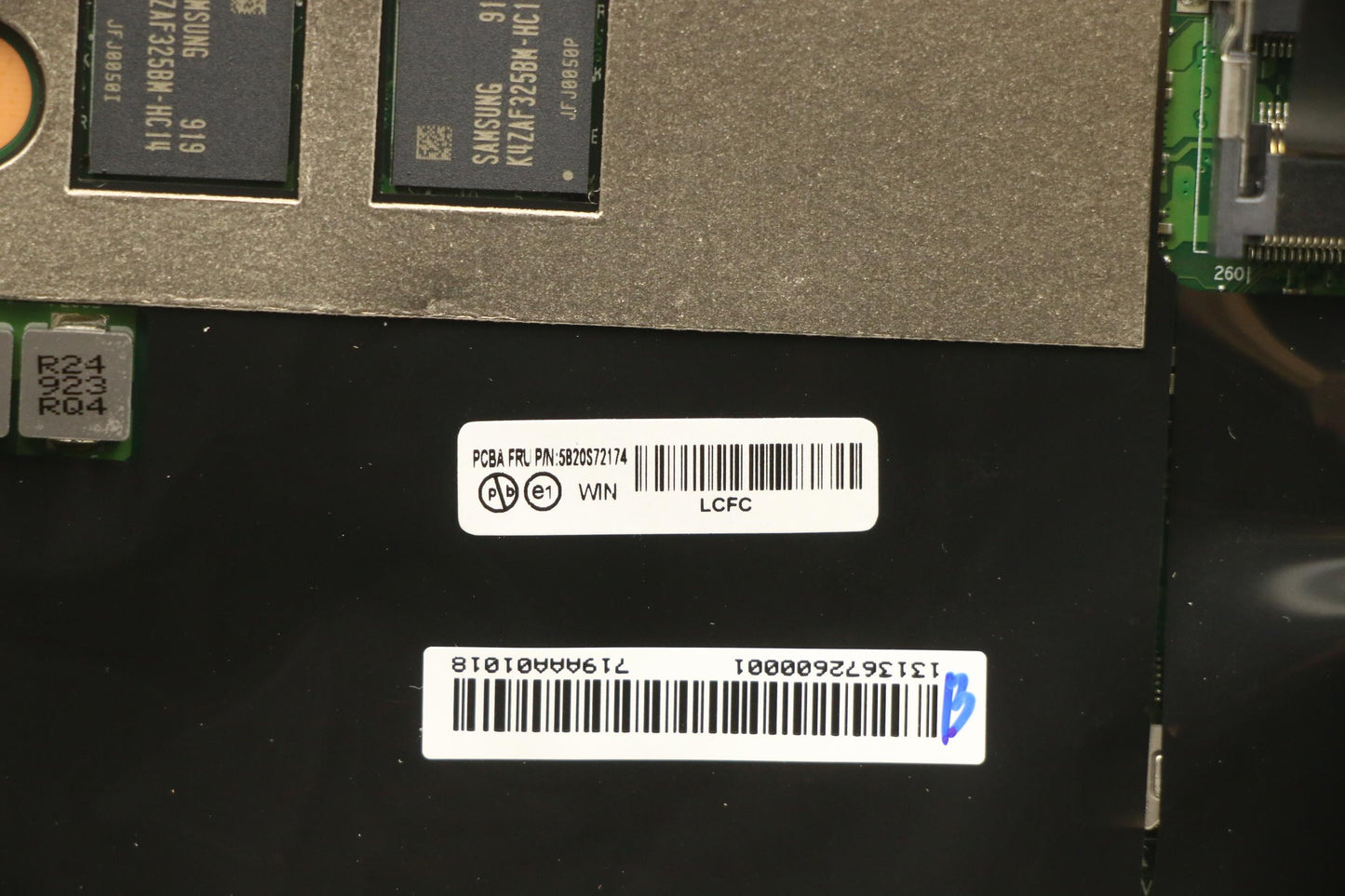 Lenovo Mb E-2276M Vp T5 16G Win Ya N- - 5B20S72174