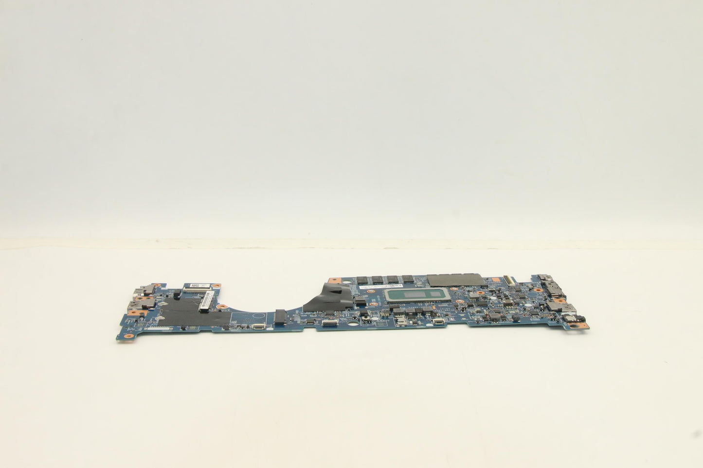 Lenovo Mb I7-10510U 4+4Gb Nvp Yft Nok - 5B20S72268