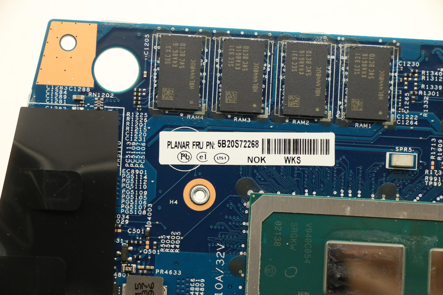 Lenovo Mb I7-10510U 4+4Gb Nvp Yft Nok - 5B20S72268