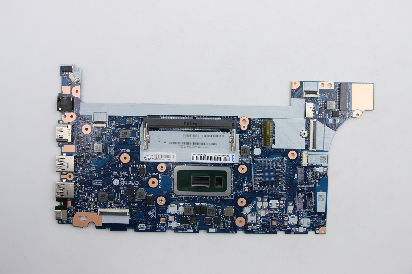 Lenovo Fe4A0 Mb I7-10510U Uhd Win Yt( - 5B20S72285