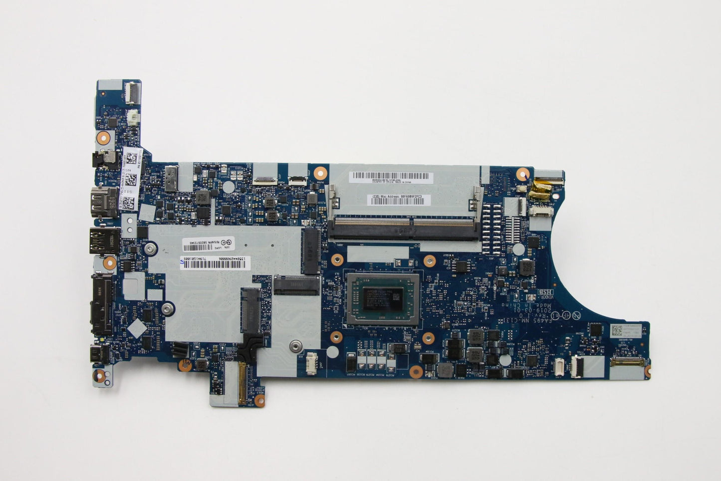 Lenovo Rz73700U16Gsmwinydytdt2 - 5B20S72345