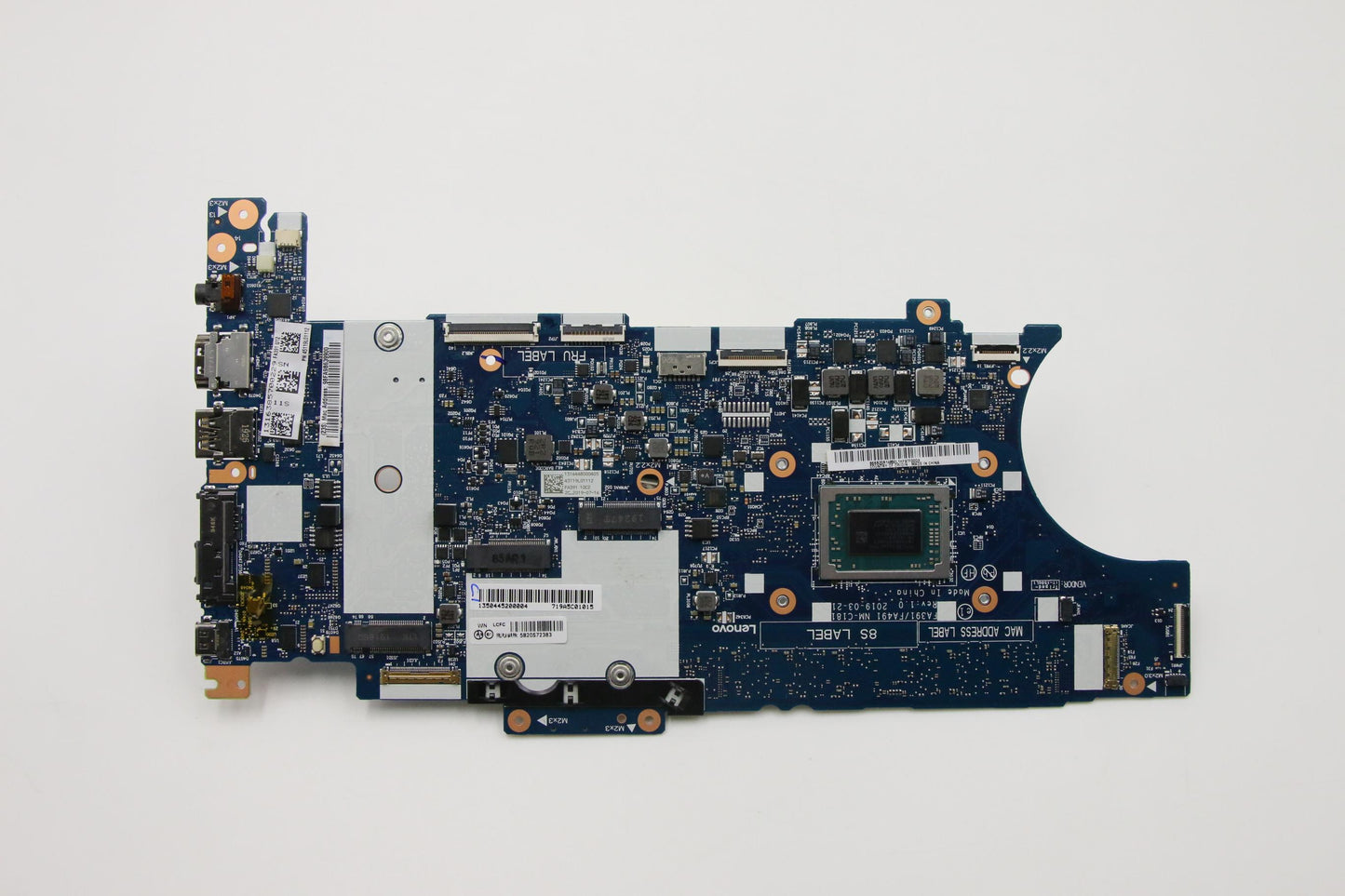 Lenovo Fa391 Mb R7 3700U16G Win Yd Yt - 5B20S72383