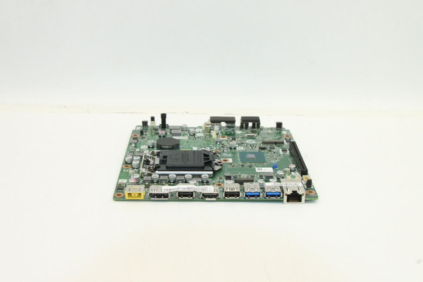 Lenovo (5B20U53704) BDPLANAR Motherboard, FRU, 9th Gen WIN DPK