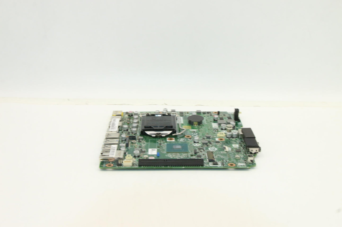 Lenovo (5B20U53704) BDPLANAR Motherboard, FRU, 9th Gen WIN DPK