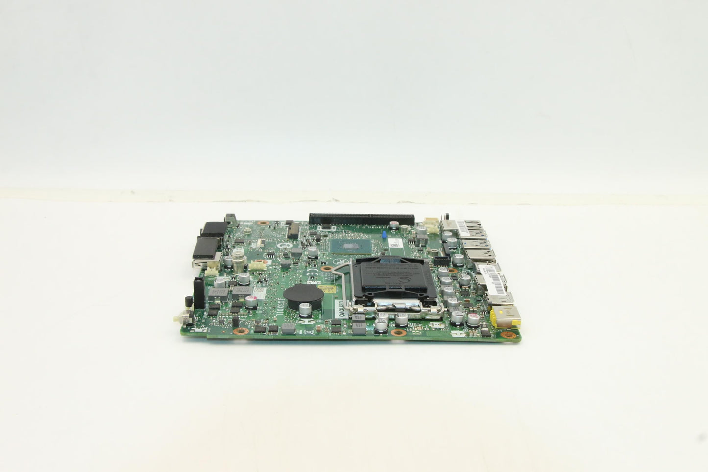 Lenovo (5B20U53704) BDPLANAR Motherboard, FRU, 9th Gen WIN DPK