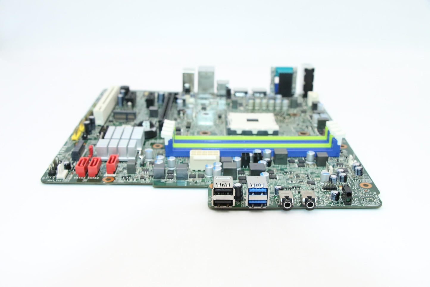 Lenovo M Mb Am4 Pr560 No Dpk - 5B20U53717