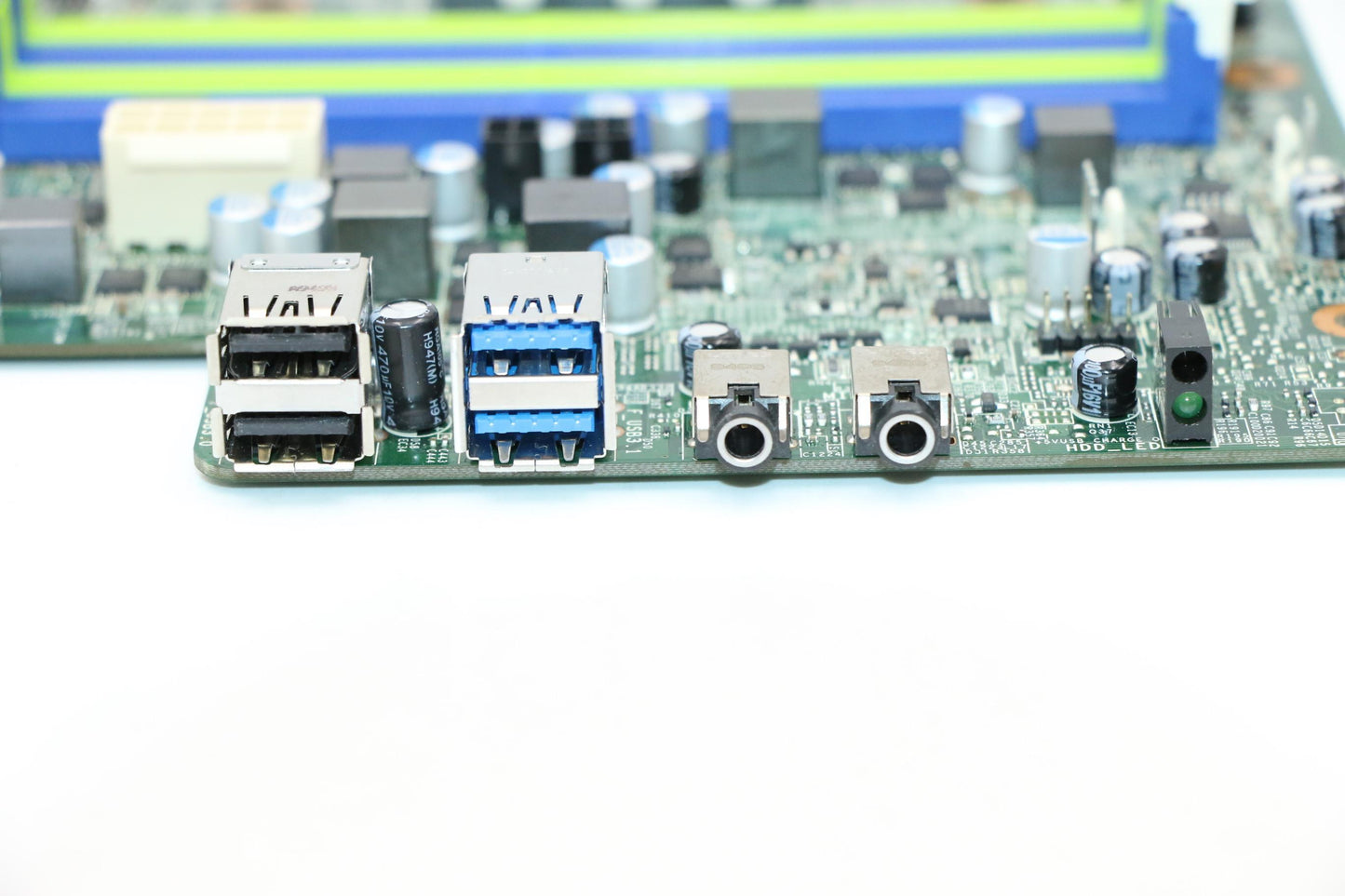Lenovo M Mb Am4 Pr560 No Dpk - 5B20U53717