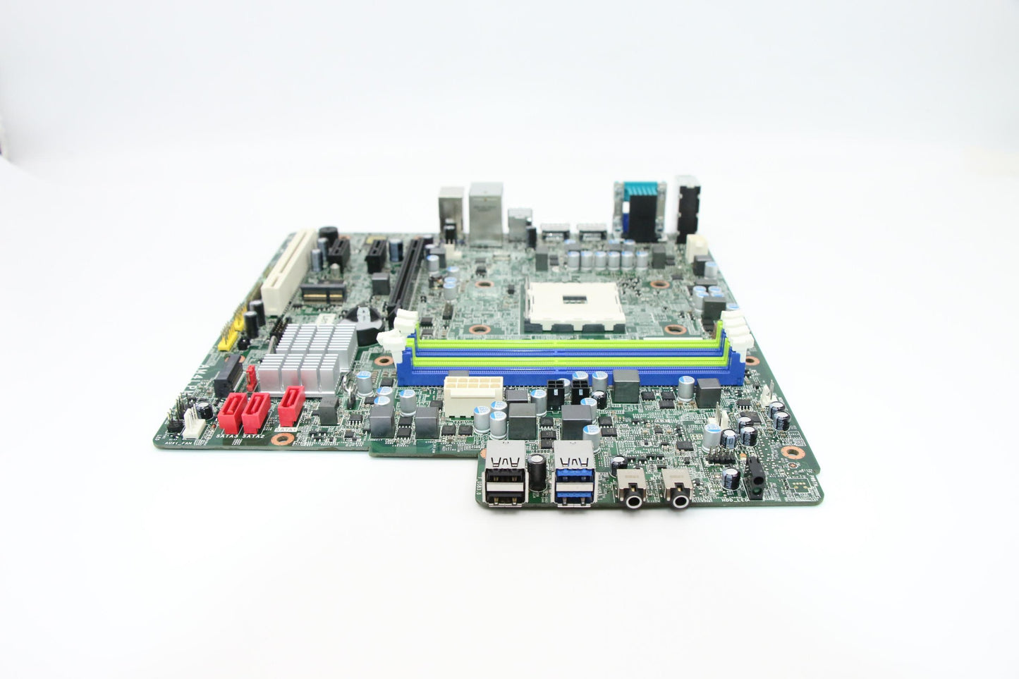 Lenovo M Mb Ma Am4 Pr560 Win Dpk - 5B20U53730