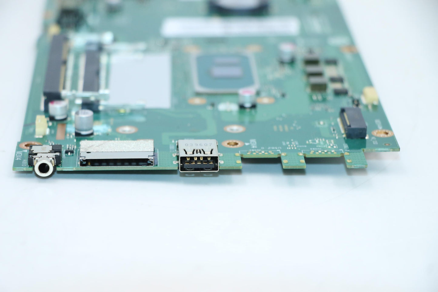 Lenovo Bdplanar I7-1065G7 Uma Hdmi Ou - 5B20U54543