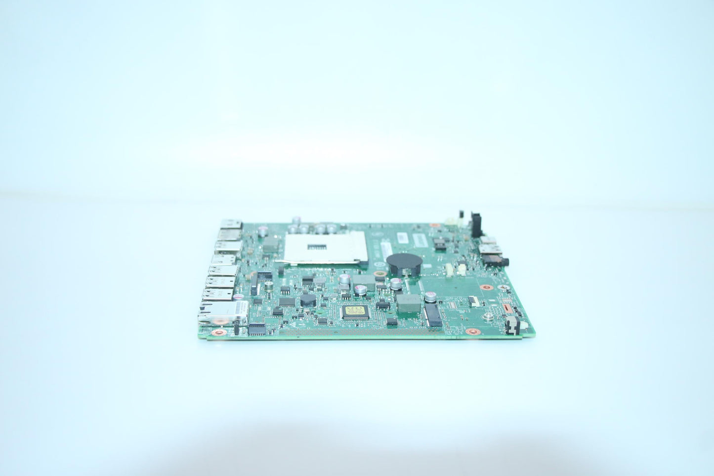Lenovo Bdplanar Mb Fru No Dpk M75Q Ce - 5B20U54757