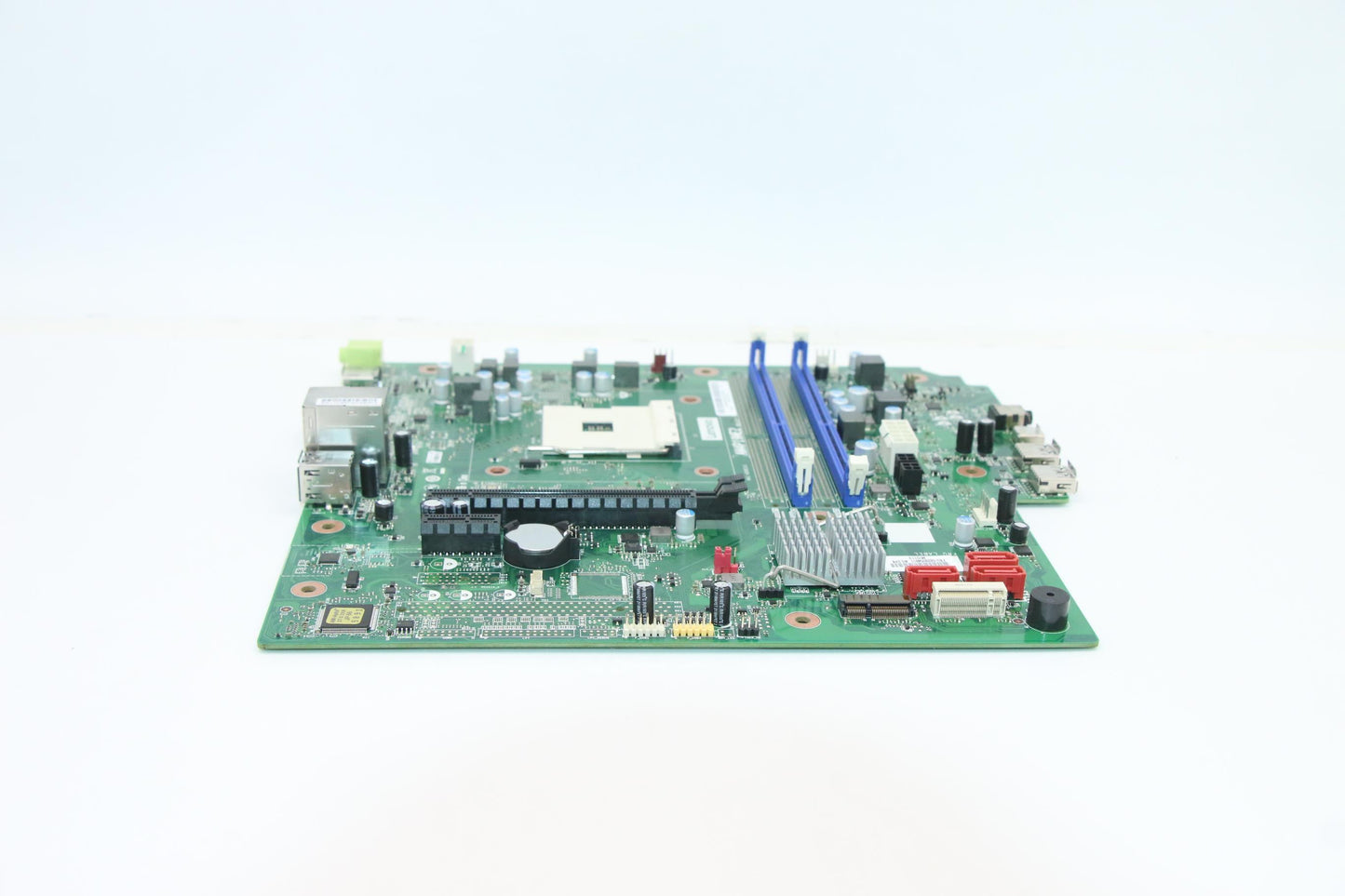 Lenovo Bdplanar Amd Cezanne Pro 565 N - 5B20U54811