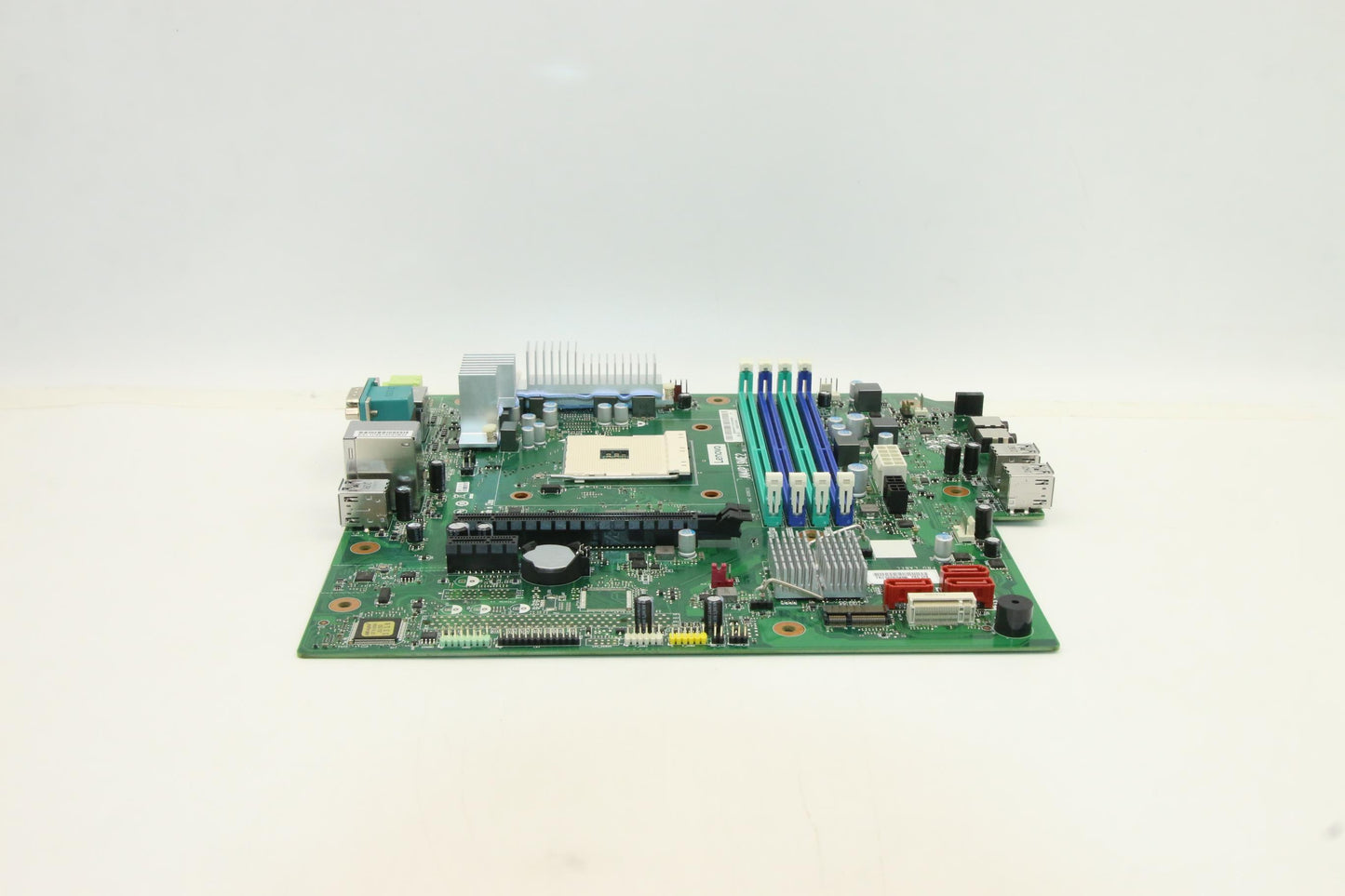 Lenovo Bdplanar Mb Am4 Cz P565 Win Dp - 5B20U54968