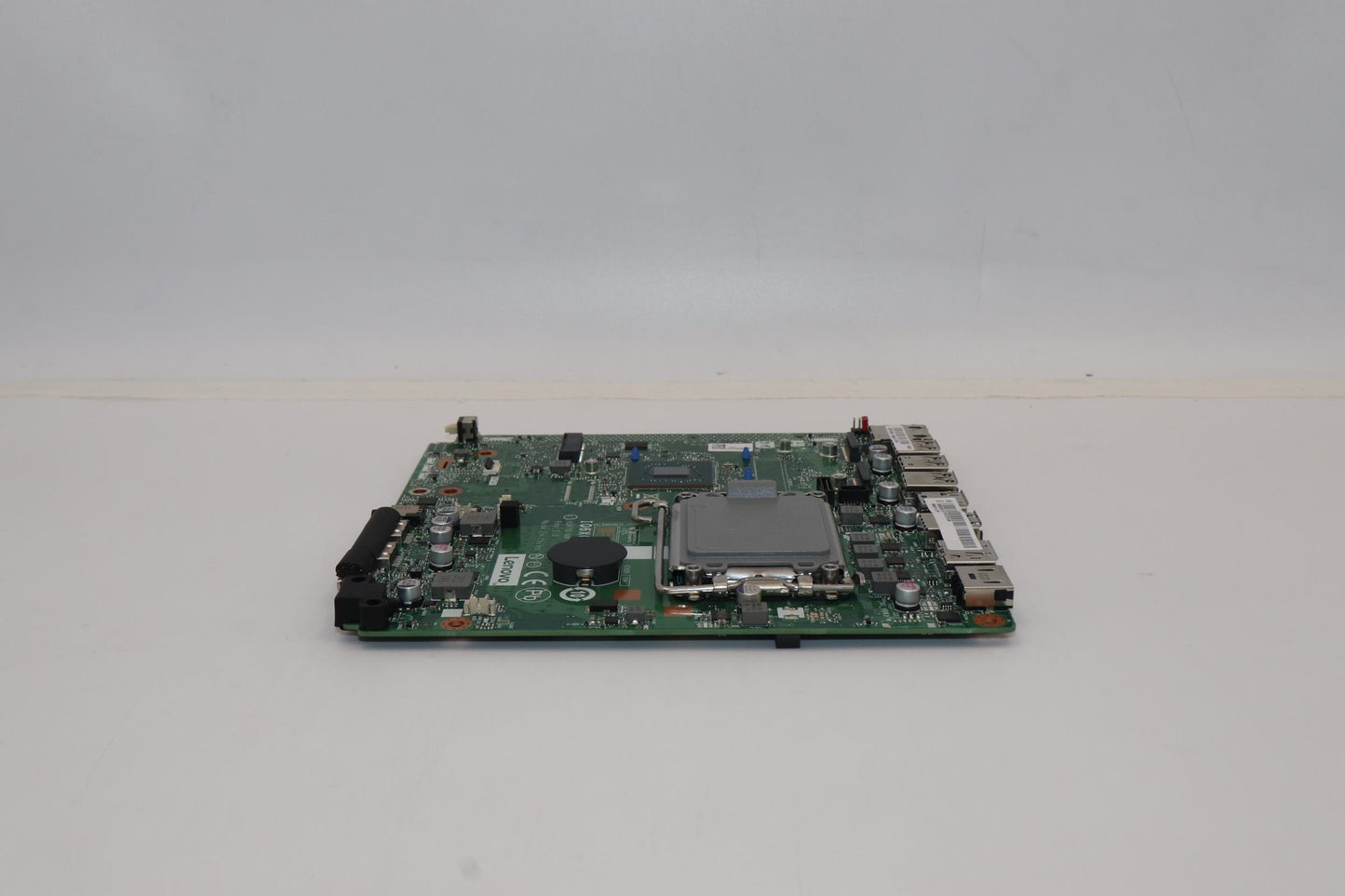 Lenovo Bdplanar Q670 Mb M80Q Gen3 No - 5B20U55052