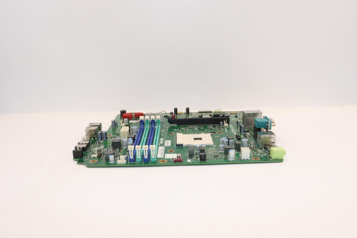 Lenovo Bdplanar Mb Am4 Rn P565 Mp No - 5B20U55190