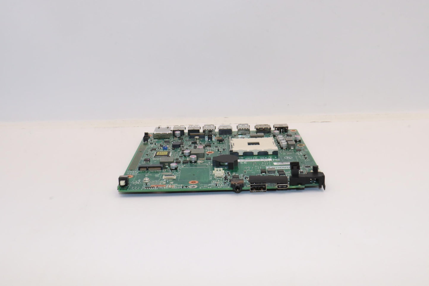 Lenovo Bdplanar Mb Fru Iot Dpk M75Q C - 5B20U55236