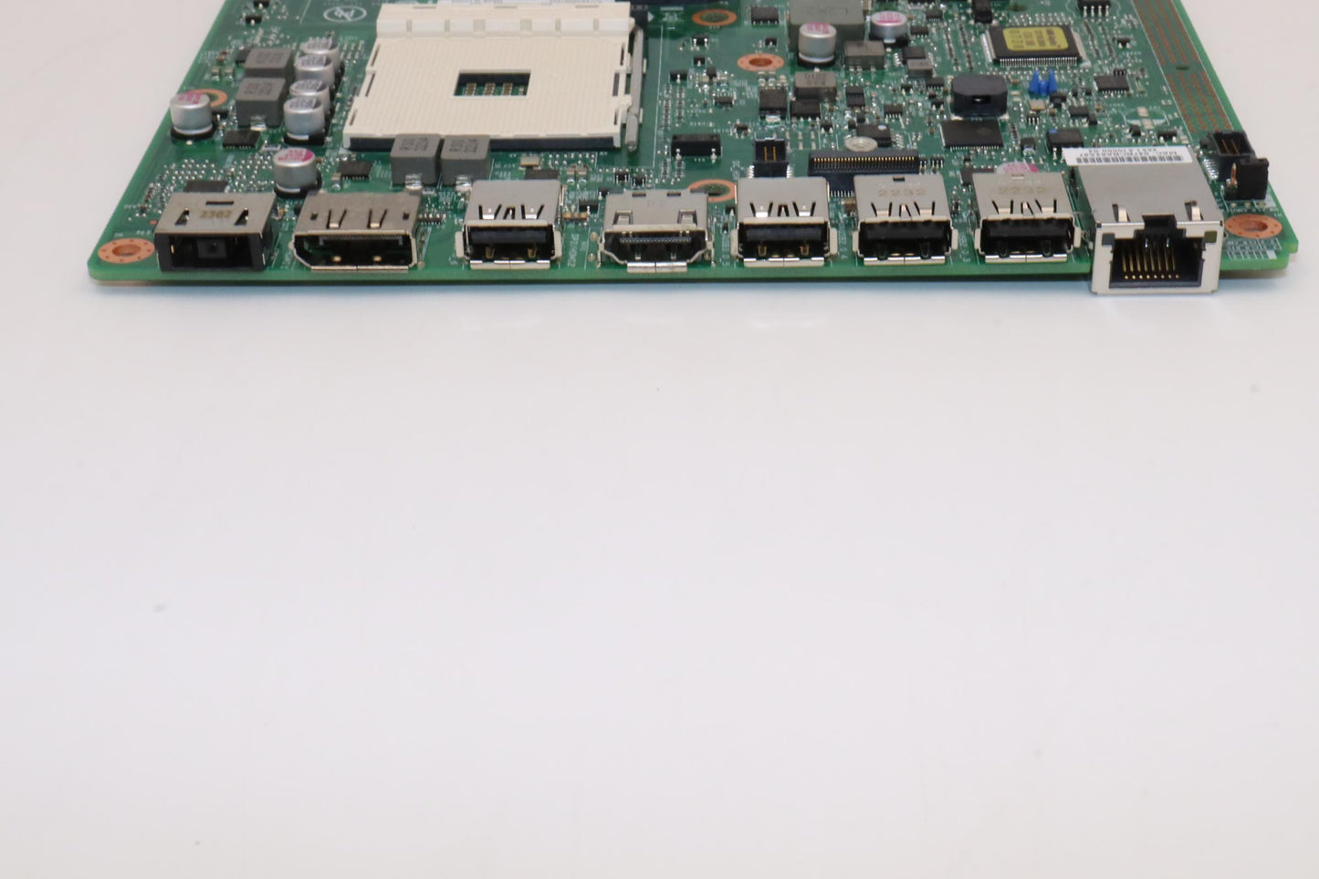 Lenovo Bdplanar Mb Fru Iot Dpk M75Q C - 5B20U55236
