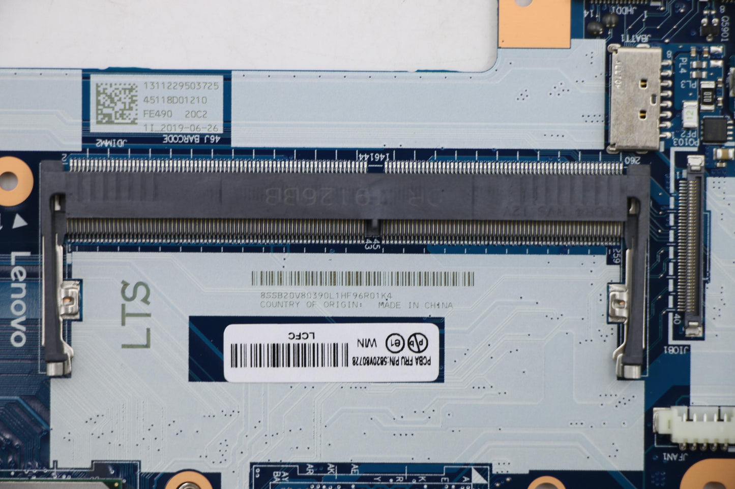Lenovo Mb Uma I5-8265Uv0 Win Yt Fw Cn - 5B20V80728
