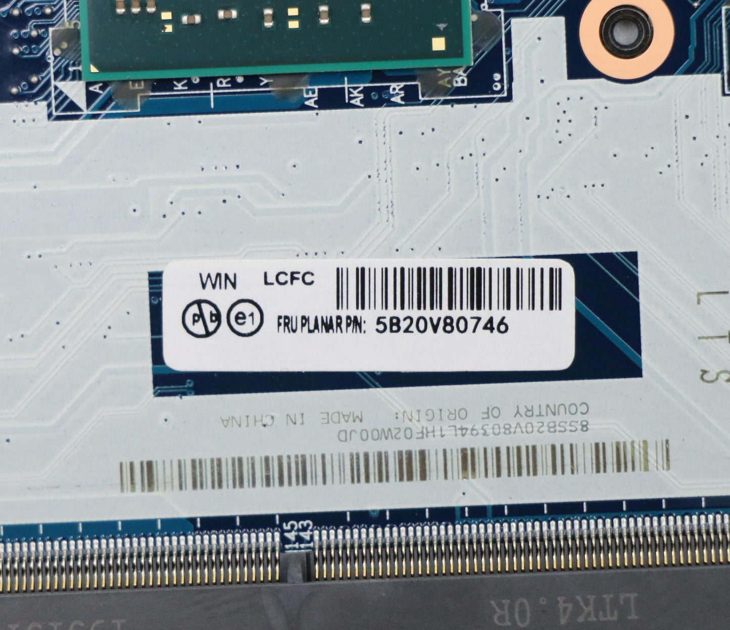 Lenovo Mb I7-8565Uv0 P1-70V2G Win Yt - 5B20V80746