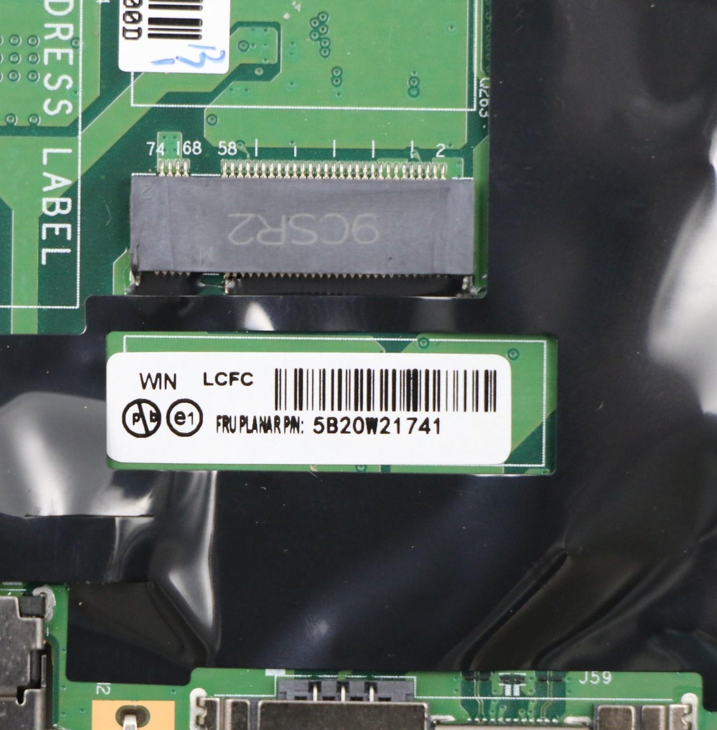 Lenovo Mb Win I7-10510U 16G Wl Na Yt - 5B20W21741