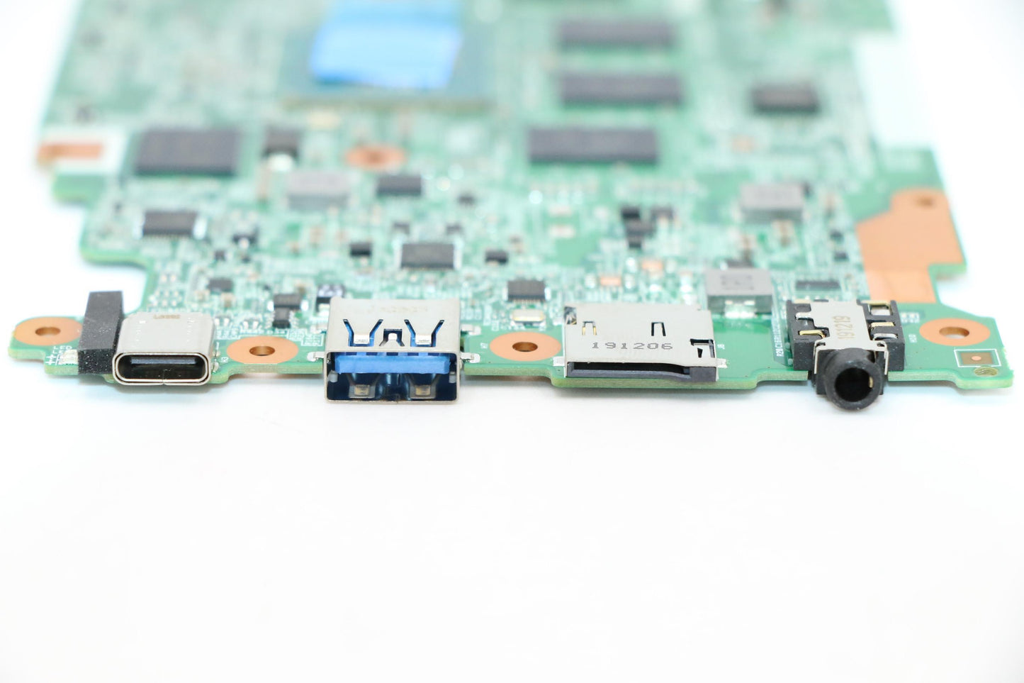 Lenovo Mbb81Mb Nok N4100Uma8G32G Spt5 - 5B20W63211