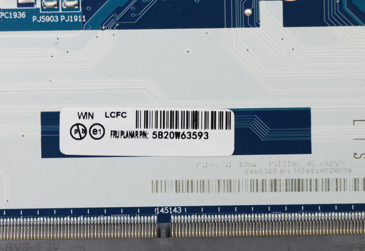 Lenovo Fe495 Mb R3 3200U V3 Win Nayt - 5B20W63593