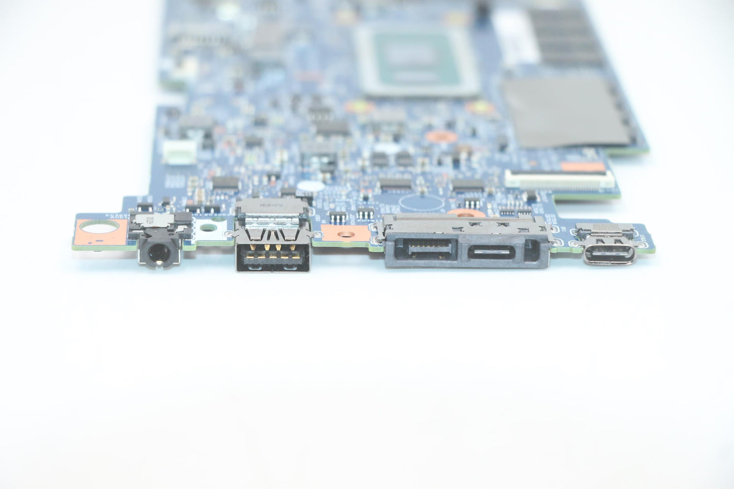 Lenovo Mb I3-10110U 4+4G Nvp Yft Nok - 5B20W63696