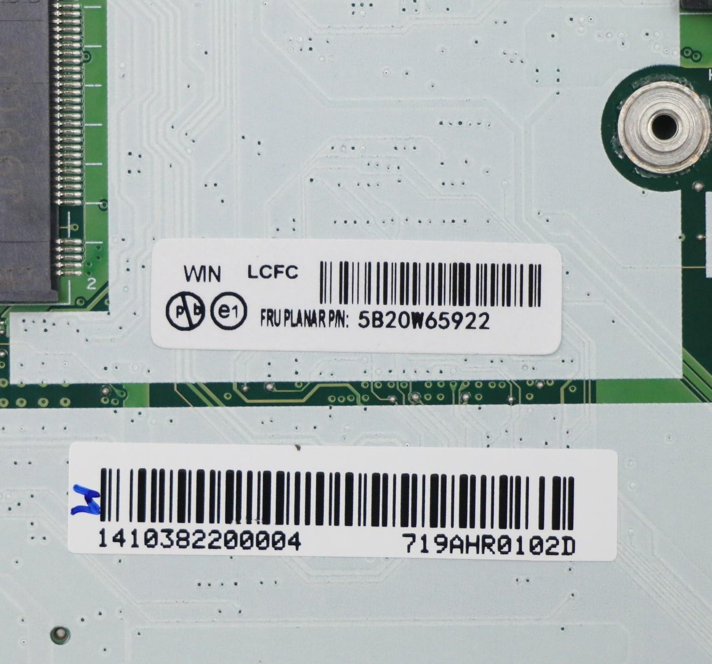 Lenovo Wini5-102108Gy-Tpm2Uma - 5B20W65922