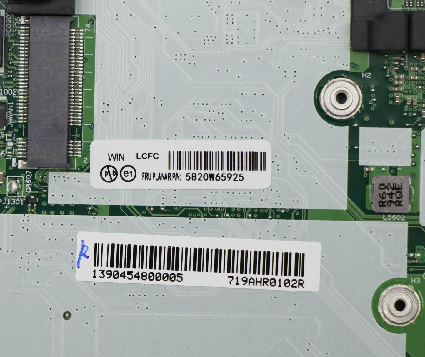 Lenovo Wini5-102108Gy-Tpm2Swg - 5B20W65925
