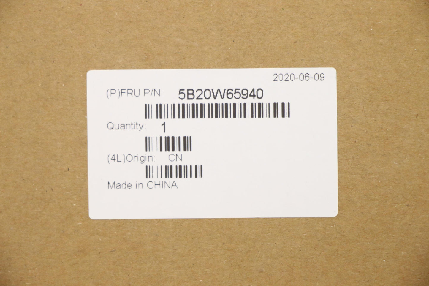 Lenovo Noki5-102108Gy-Tpm2Uma - 5B20W65940