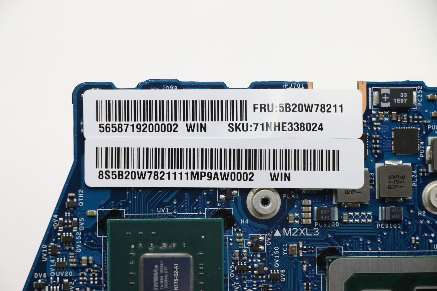 Lenovo Mb Dis I7 4G Fp Bl Nrtc Win - 5B20W78211