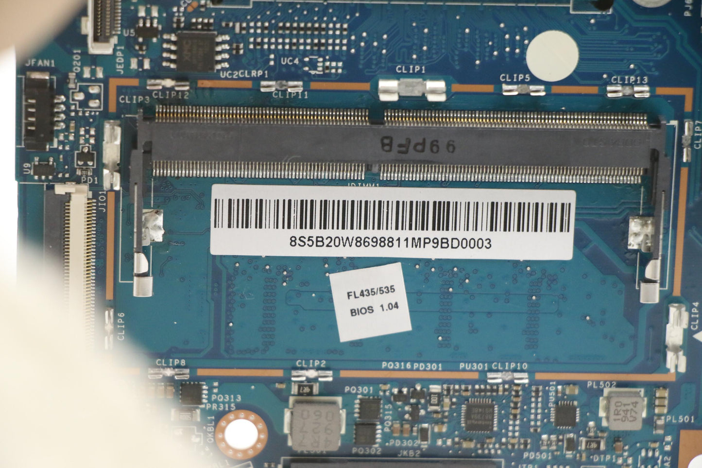 Lenovo Mb Uma I3 D Bl S Nrtc - 5B20W86988