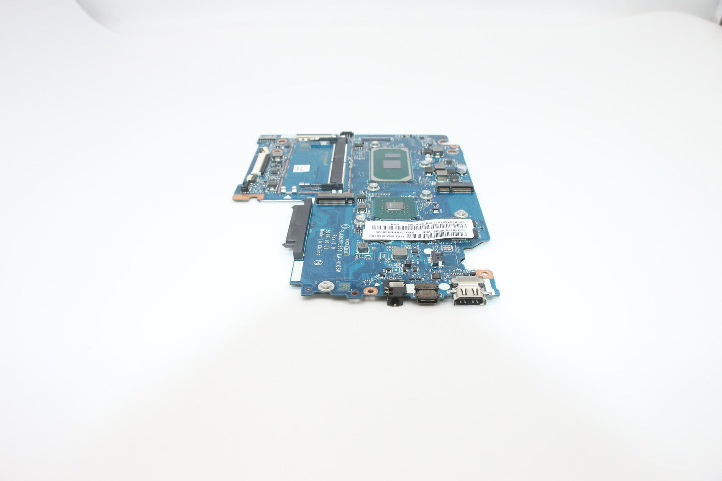 Lenovo Mb Dis N17G2 I7 4G Bla Nrtc Wi - 5B20X58103