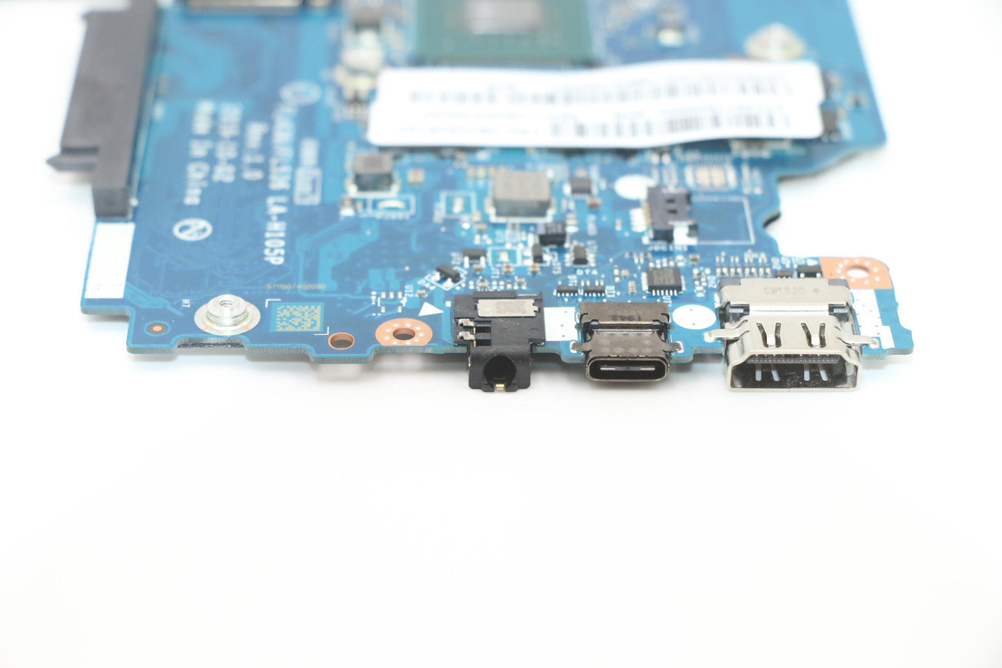Lenovo Mb Dis N17G2 I7 4G Bla Nrtc Wi - 5B20X58103