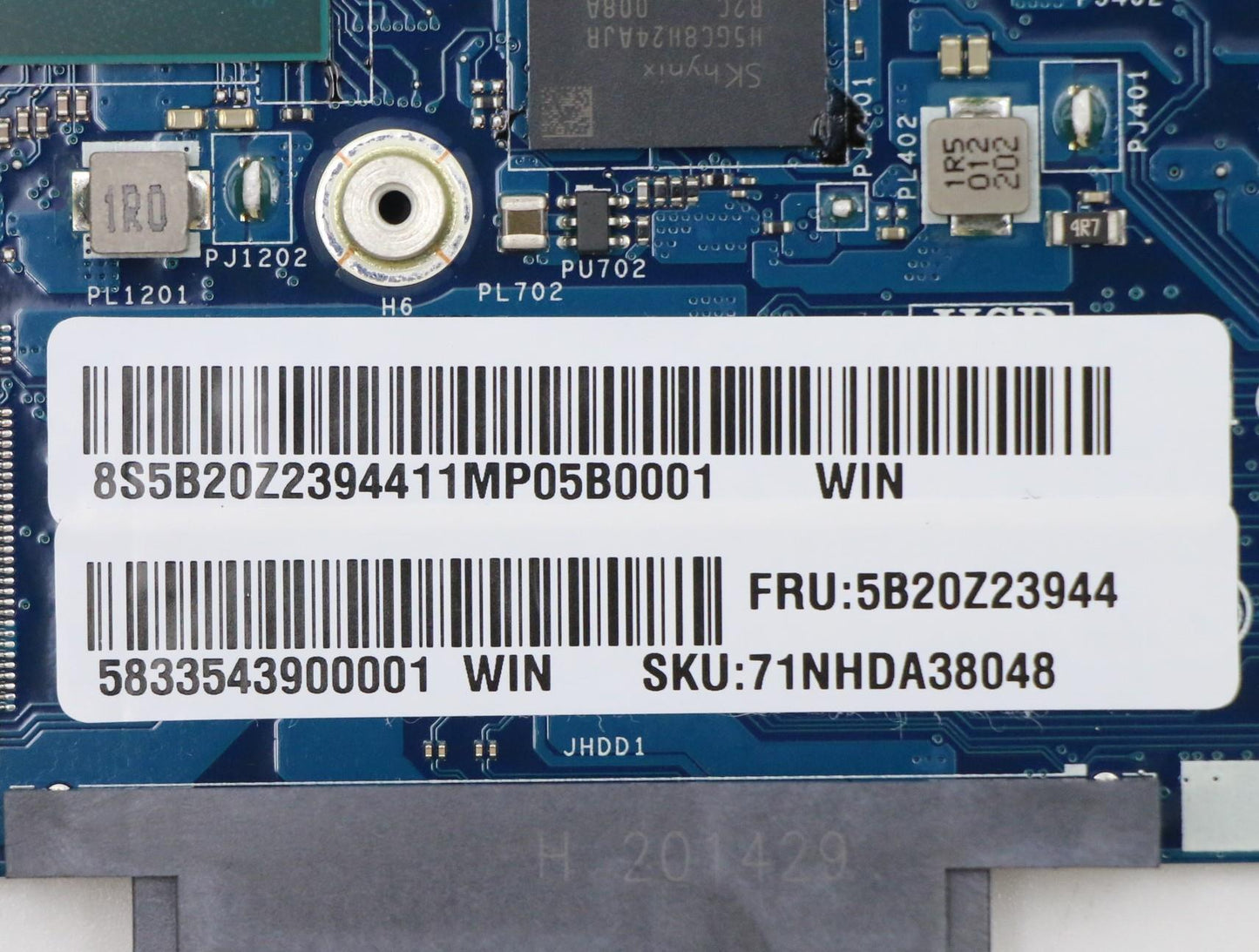 Lenovo Mb Dis N17G0 I7 4G Bla Nrtc Wi - 5B20Z23944