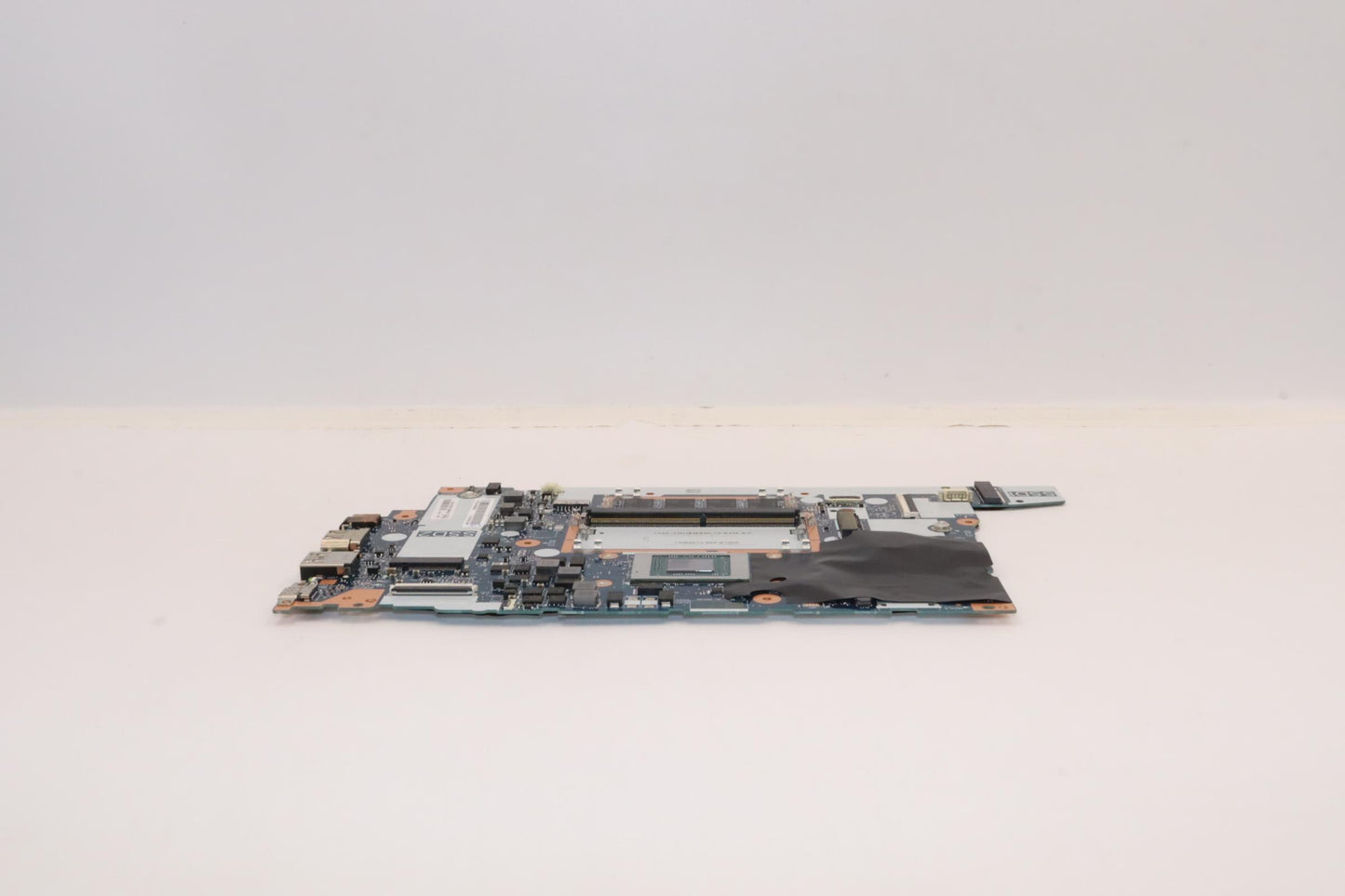 Lenovo Bdplanar R5 4600U 8G Nok N-D Y - 5B20Z47985