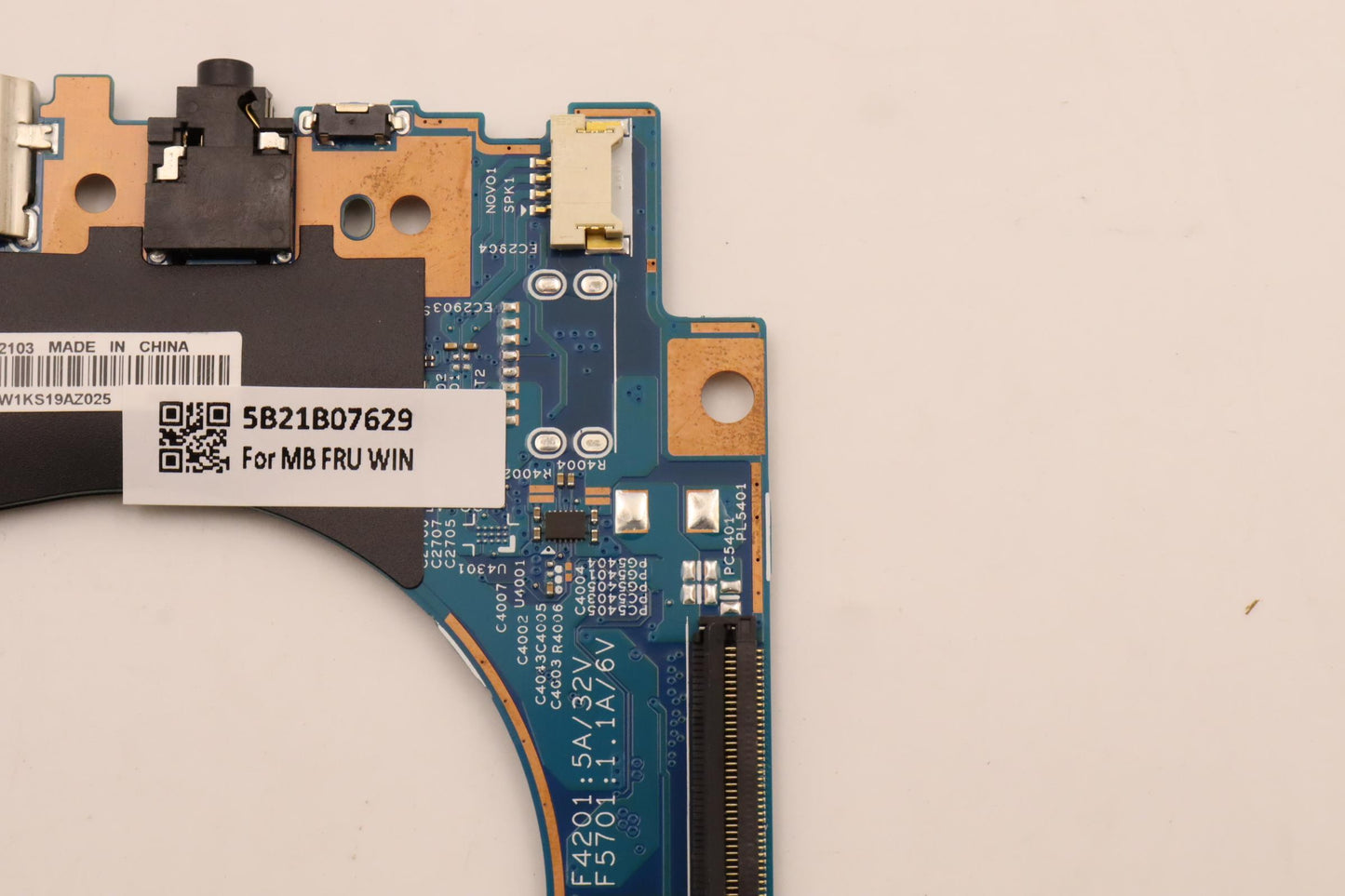 Lenovo Bdplanar Mb W 20Va Win I71165G - 5B21B07629