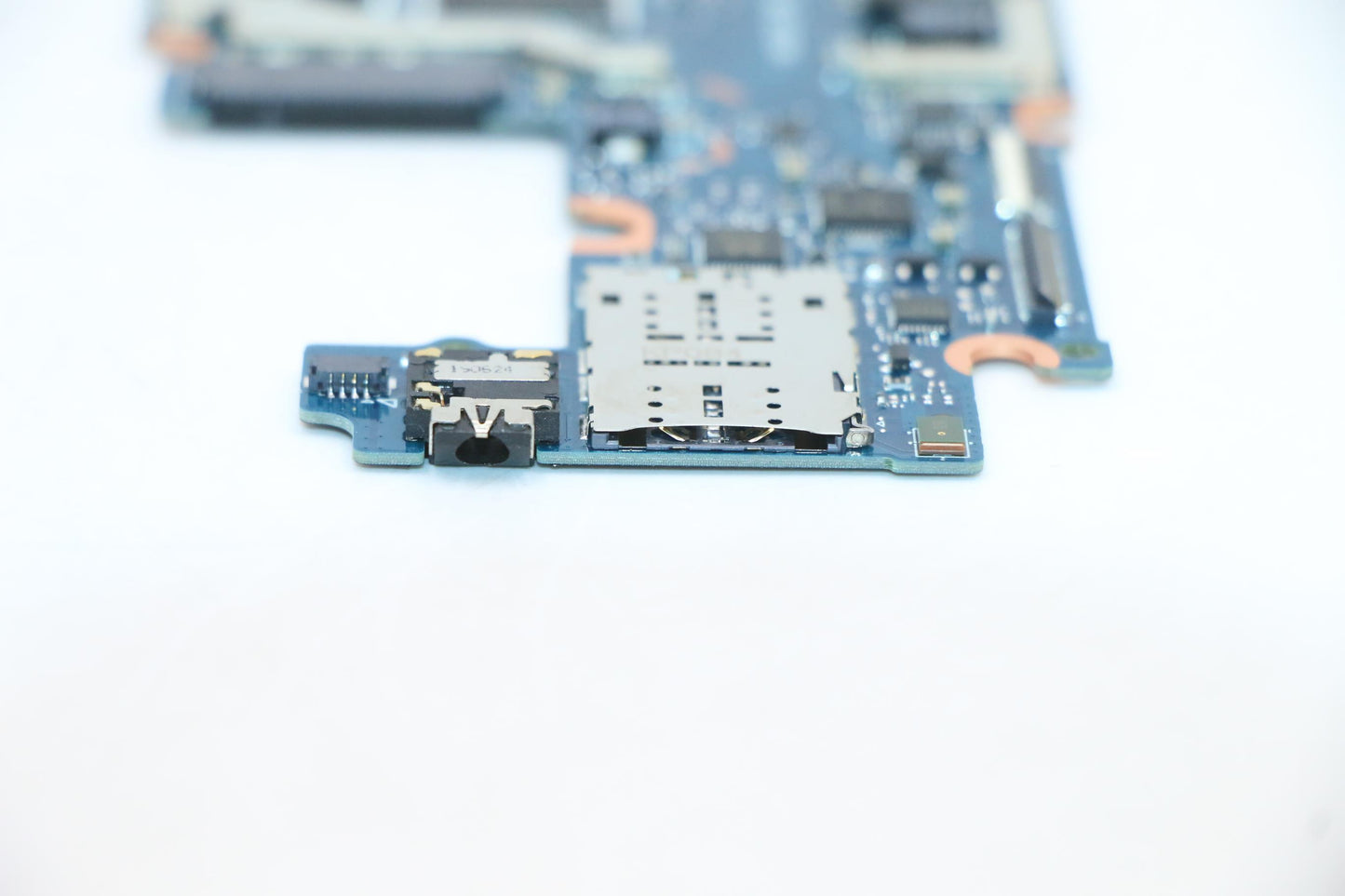 Lenovo Bdplanar Mbh82Hkwinn40204G128G - 5B21B07709